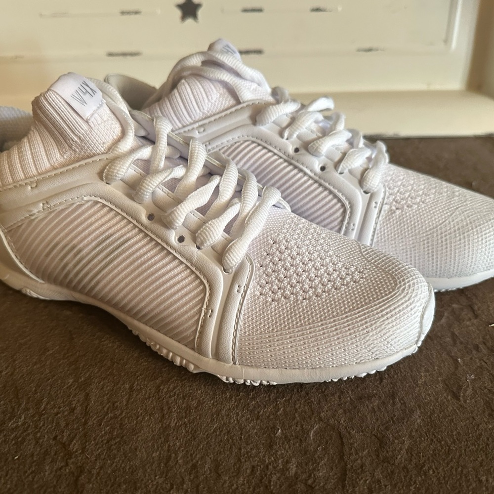 Varsity Cheer shoes V4X
